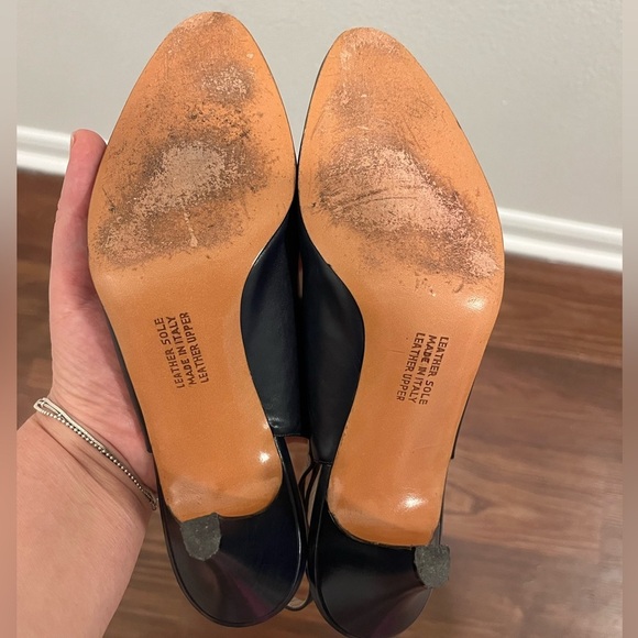 SALVATORE FERRAGAMO NARROW SLING BACKS SIZE 8 - Picture 9 of 12